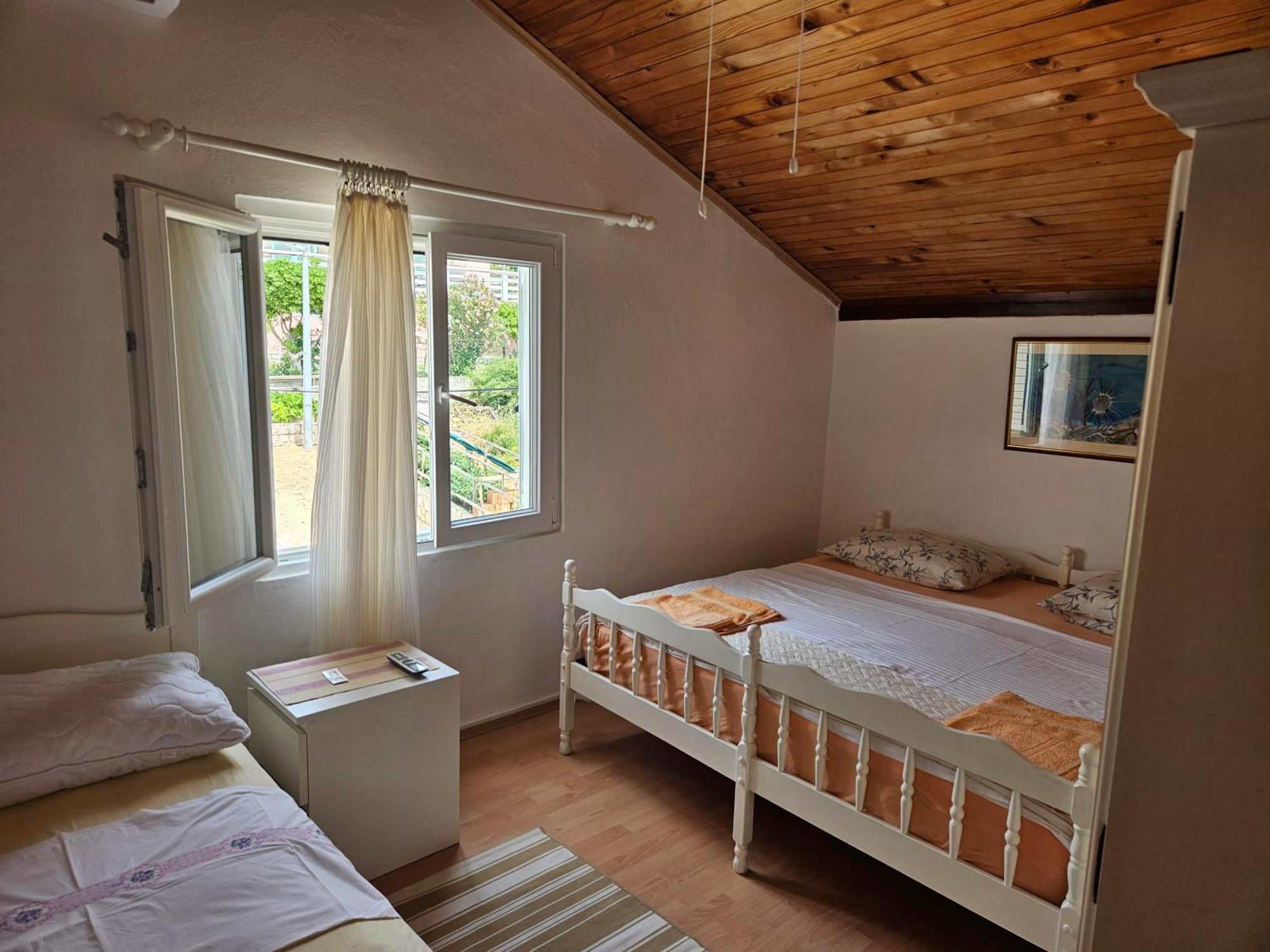 Apartment Zdenka Dinjiska Екстер'єр фото